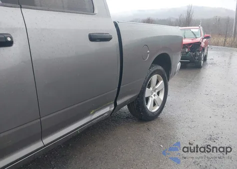 2009 Dodge Ram 1500 Slt/Sport/Trx z USA, uszkodzony, nr VIN 1D3HB18T29S735458